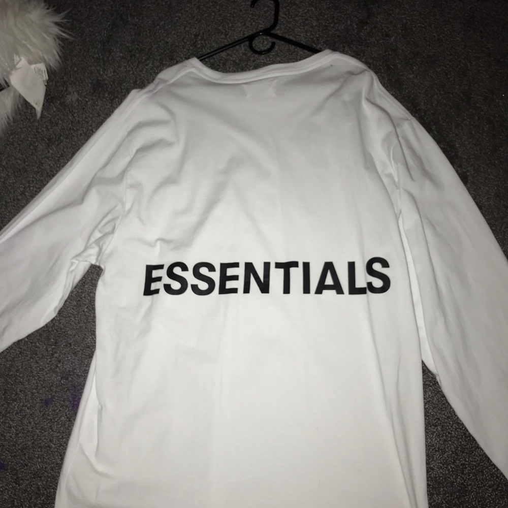 Essentials Long Sleeve